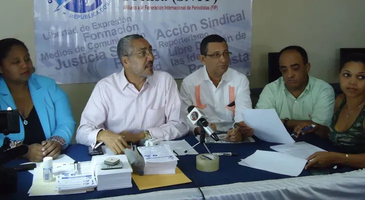 Miembros del SPTP acuden a ejercer el sufragio