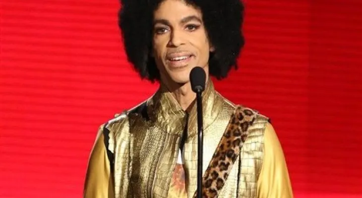 Cuerpo de Prince fue hallado en un ascensor por unos policías