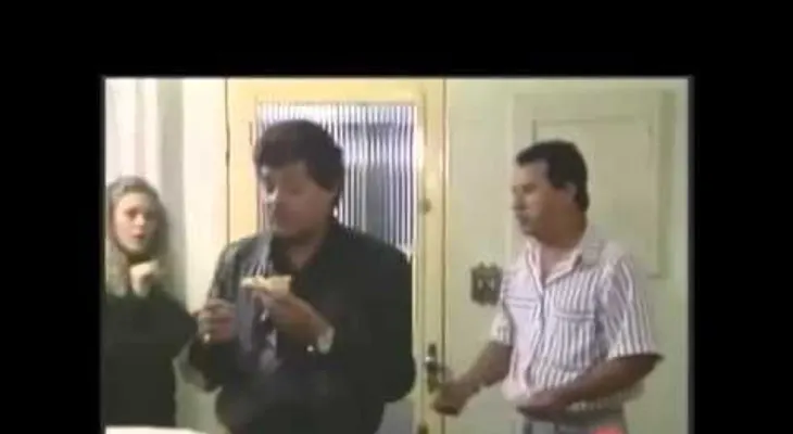 Video: la entrega de pizzas en un velorio!