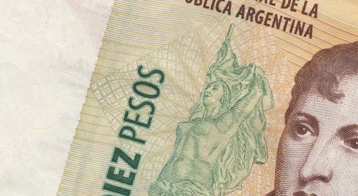 "Mamá ayudame": Billete con un mensaje de una joven argentina desaparecida hace 3 años
