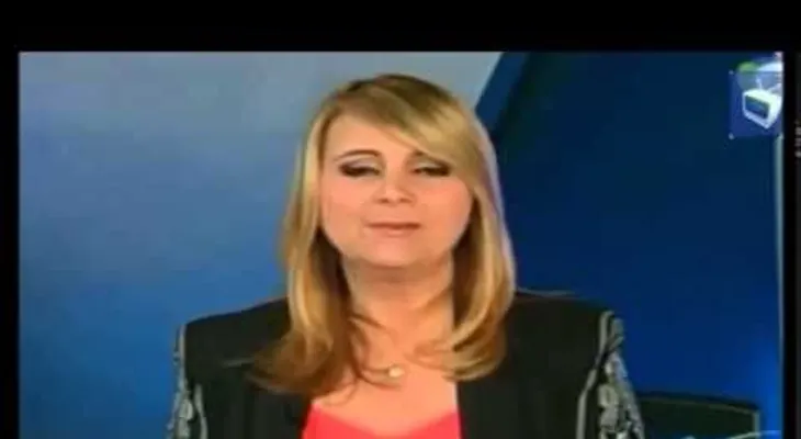 Nuria presenta cheque cobraba Euclides en el partido de Trujillo (Video) 
