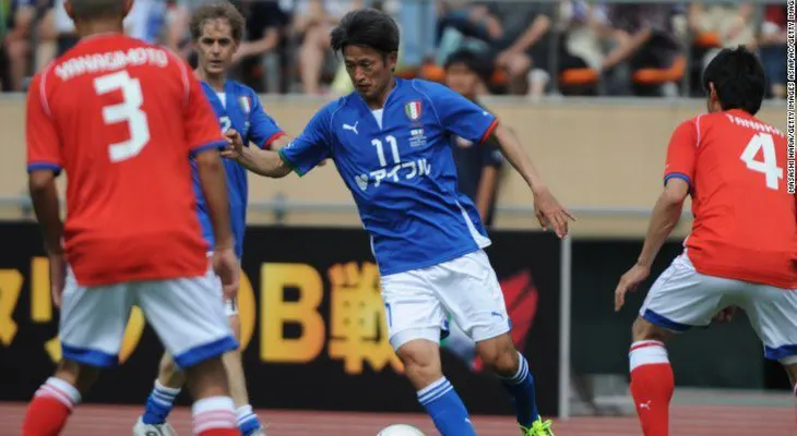 Kazuyoshi Miura: 'El futbolista más viejo del mundo' firma un nuevo contrato
