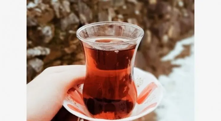 Limpia tu hígado con agua de pasas, uno de los desintoxicantes más efectivos