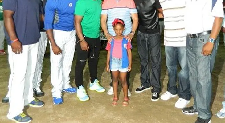 Inauguran II Torneo de Softball Barrial Haina 2014