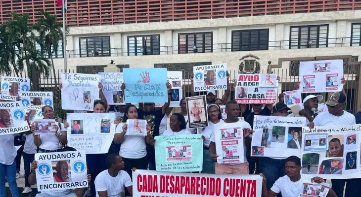Familias de desaparecidos reclaman reglamento de la ley Alertas RD vencido desde hace más de un mes