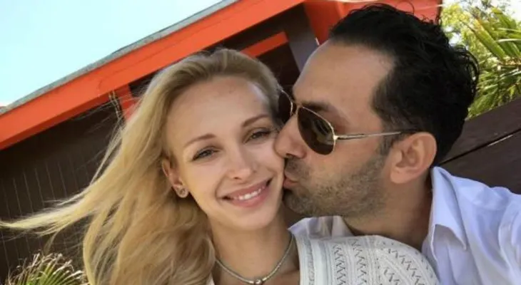 Un banquero estadounidense rompió con su novia y desató una inesperada venganza