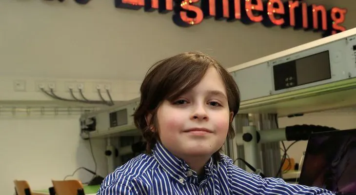 Superdotado: Laurent Simons,  un niño de 11 años terminó la carrera de Física en nueve meses, con una nota altísima 
