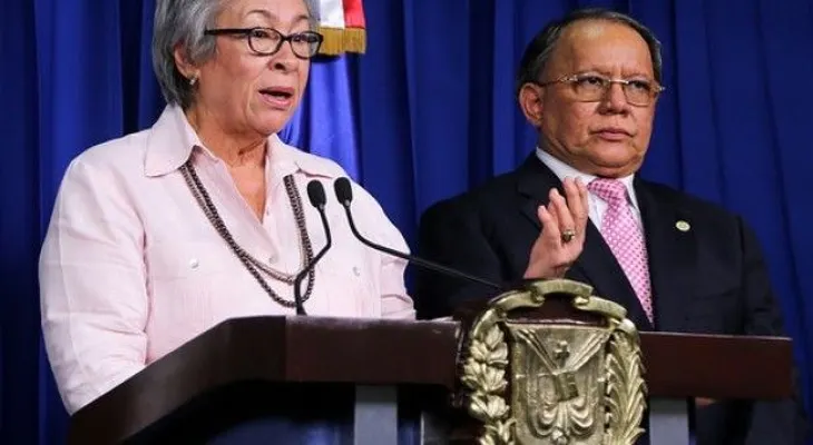 Gobierno, Colegio Médico y clínicas trabajarán juntas para frenar dengue
