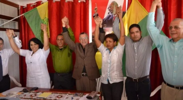 Frente Amplio oficializa candidatura a alcalde de Manuel Jiménez en SDE 