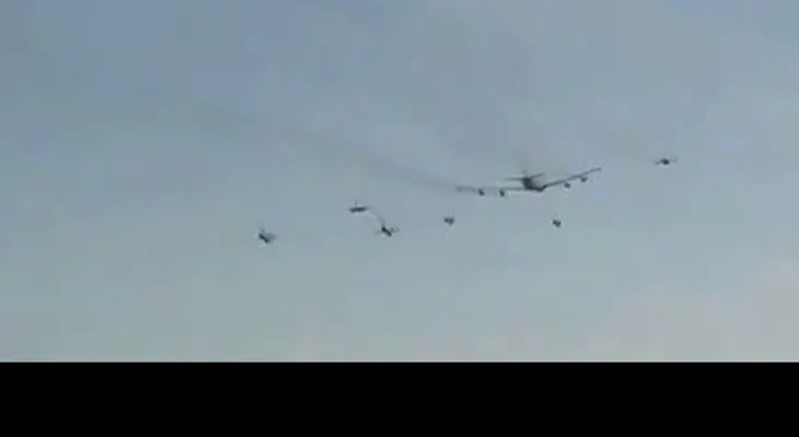 Casi a ras de suelo: Impactante VIDEO de un avión de carga