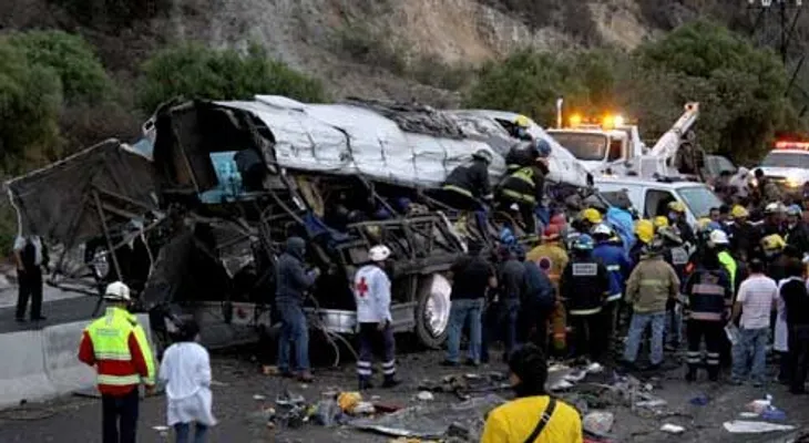 Con muerte de herido son 29 los fallecidos por atropello de camión en México