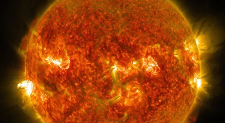 Llamarada solar se dirige a la Tierra 