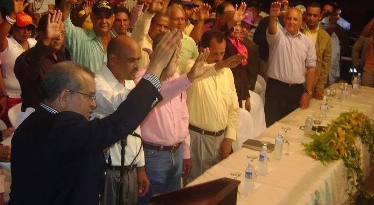 Aspirante al CC del PLD realiza multitudinaria concentración de apoyo