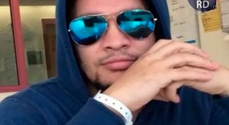 Hermana de Rafely difunde imagen del cantante en hospital