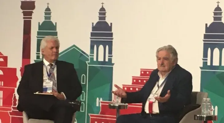 Mujica denuncia brutal crisis política en el mundo por falta de liderazgo