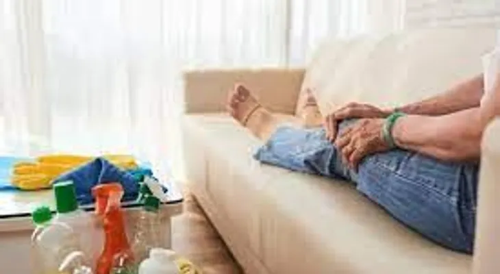 "Persistente Fatiga en Adulto Mayor Despierta Preocupaciones Médicas"