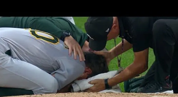 Pitcher recibe pelotazo en la cara con batazo de 100 millas