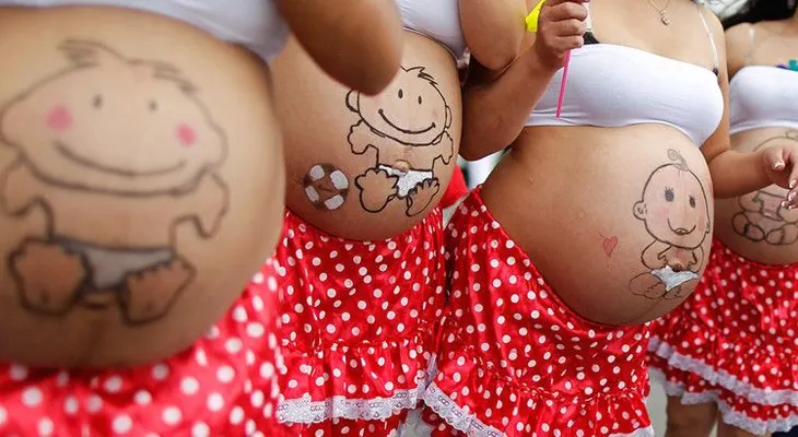 "Los hombres también tienen derecho": Suecia busca legalizar el aborto para hombres