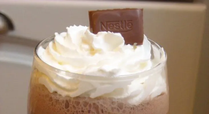 Comer chocolate te hace más inteligente, disminuye el colesterol y la presión arterial