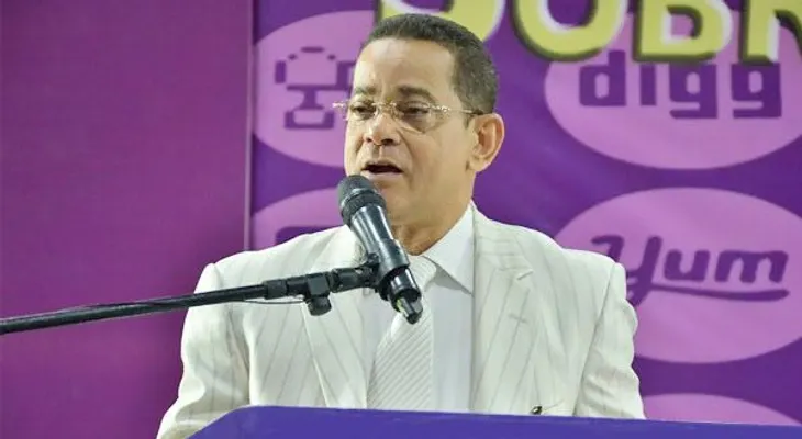 Seis senadores del PLD advierten que imponer primarias abiertas viola la Constitución