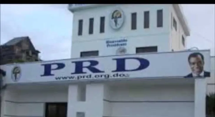 Grupo del PRD quiere expulsar a Miguel Vargas. AUDIOVÍDEO?.