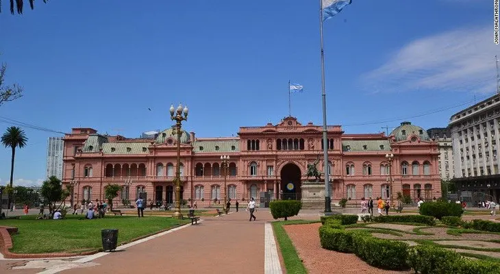 Casa Rosada con techo verde: convertirán el helipuerto del palacio de gobierno de Argentina en una huerta