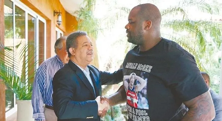 Shaquille O?Neal y Leonel hablan de baloncesto