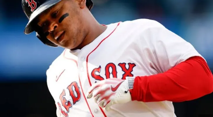 Boston no perdonó desaires de Devers, y lo despide sin aplausos
