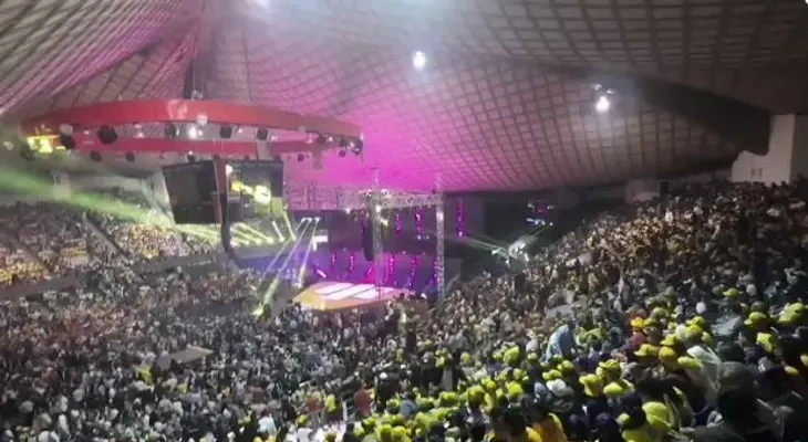 Leonel Fernández recibe un gran respaldo en la Arena del Cibao