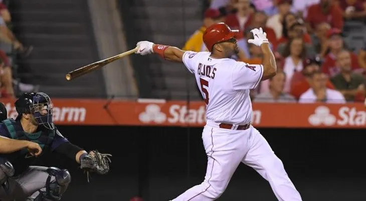 Albert Pujols demandado por US$7.5 millones, acusado de difamación y "angustia emocional"
