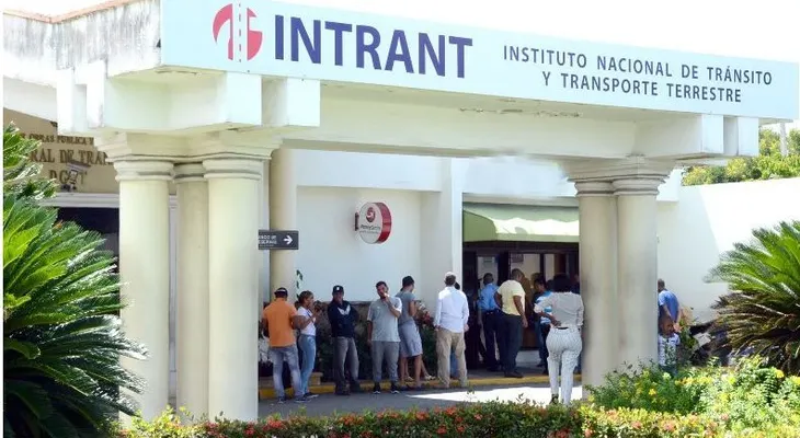 El INTRANT anuncia plazos a partir del viernes, para obtener licencias de conducir