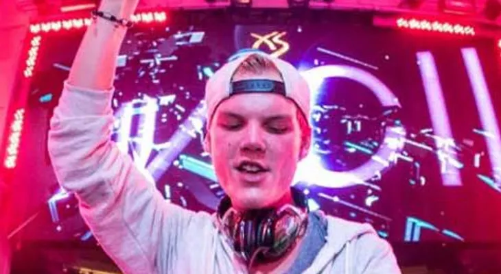 El DJ Avicii se quitó la vida con un cristal roto