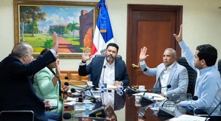 Senado estudia proyecto que otorga al cónyuge o pareja herencia en partes iguales con los hijos