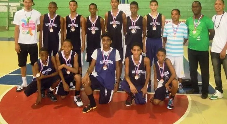 San Cristóbal eliminó a Ocoa en baloncesto U-15