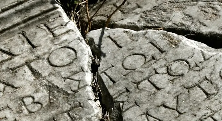 Descifran el significado de antiguas inscripciones en arameo, la lengua de Jesús