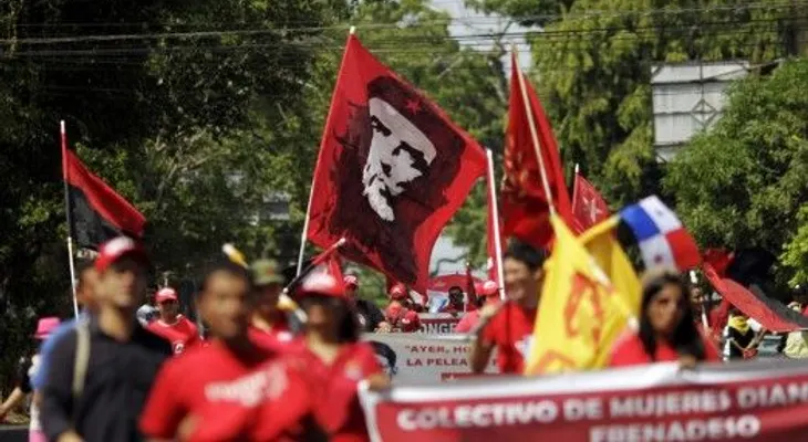Ciudadanos reivindican sus derechos laborales en diversos países del mundo