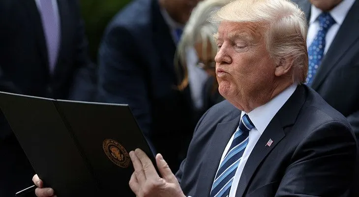 Donald Trump publica su tuit más misterioso y enloquece a la Red