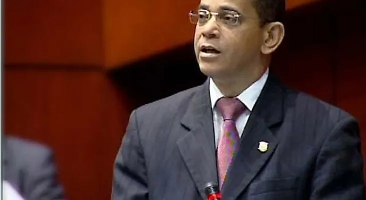 Senador Vargas espera CP sancione dirigentes del PLD apoyaron a otros candidatos
