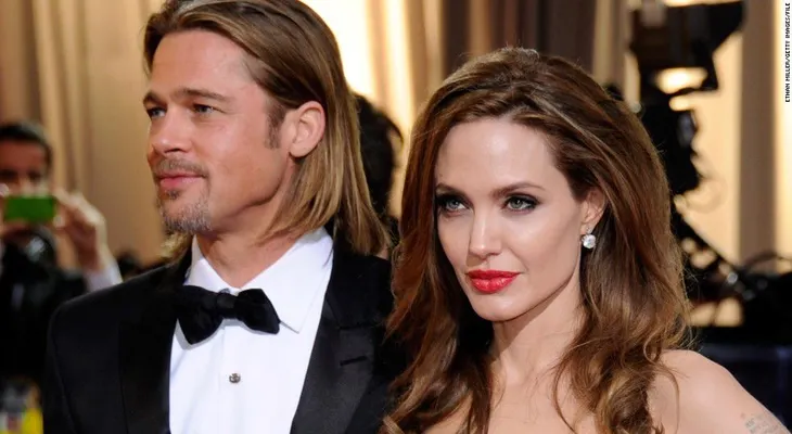 Angelina Jolie le pide el divorcio a Brad Pitt
