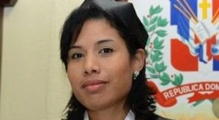 Jueza Awilda y exmagistrado Arias Valera ne niegan a firmar para investigar recibo