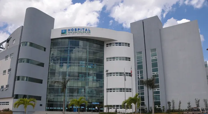 Ocho heridos en accidente de tránsito en la Jacobo Majluta