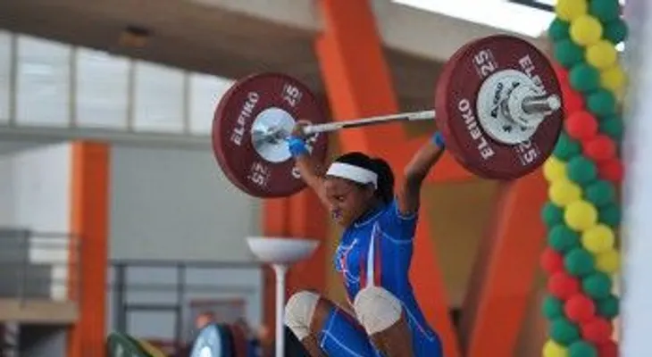 Dominicana Beatriz Pirón gana dos oro en Campeonato Panamericano de Pesas
