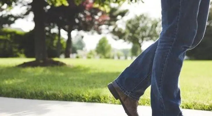 Un paseo de 10 minutos luego de cada comida mejora los niveles de azúcar 