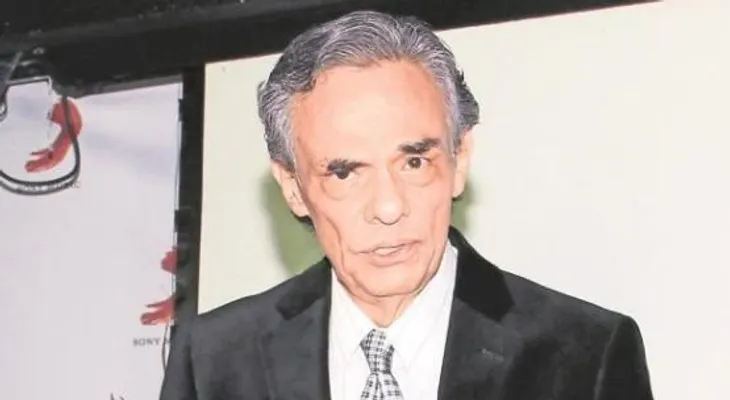 Esposa de José José despeja dudas sobre muerte del cantante, que niega rotundamente