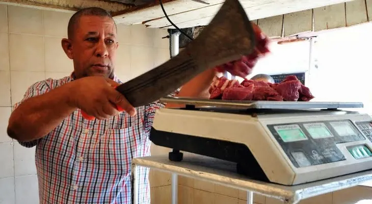 Carnicero Federico Batista se gana 640,000 pesos mensual 