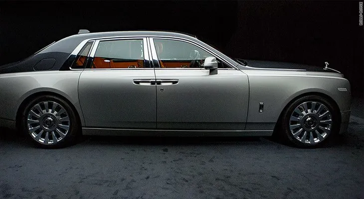 El nuevo Rolls-Royce Phantom o cómo viajar al máximo lujo