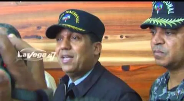 Video de un camarógrafo de La Vega que acusó de chantajista cara a cara a un Coronel