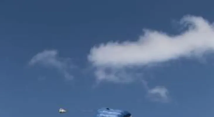Espectacular rescate de paracaidista quedó inconsciente en el aire (Video)