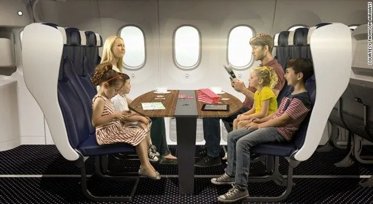 Thomson Airways planea mesas familiares y "cápsulas para parejas" en los aviones