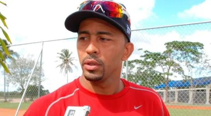 Expelotero de Boston y LE, Julio Lugo sufre un infarto fulminante, un día antes de cumplir 46 años